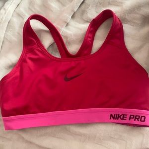 Nike Pro Sports Bra
